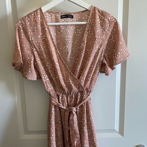 Cute flowery dress, size XS